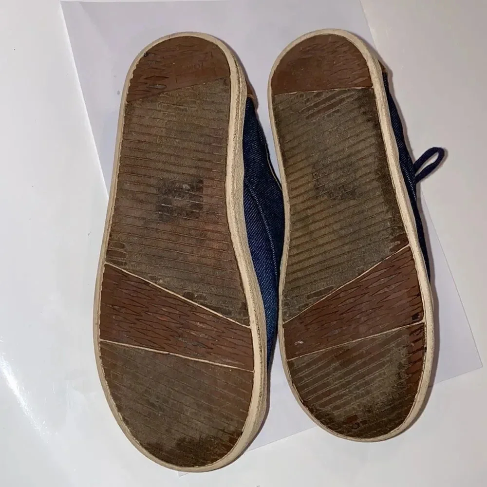 Tom’s Denim sneakers